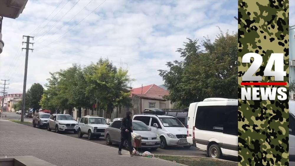 Հազարավոր կամավորականներ մեկնում են Արցախ. ճանապարհին խցանումներ են