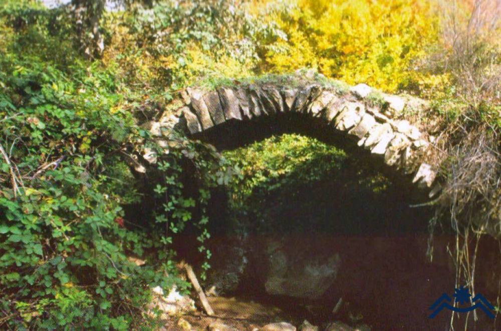 Ադրբեջանցիները քանդել են Հադրութի շրջանում գտնվող Մակուն կամուրջը և փորձում են փոխել Իշխանագետի հունը. (լուսանկար)