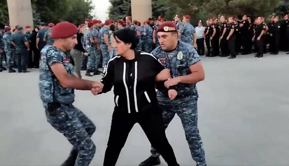 Եթե ոստիկանության տարածած հաղորդագրությունից հանենք լիրիկան, ապա տակը կմնա ՝ ոստիկանները լավ են արել, օրենքով են գործել. Ա. Գևորգյան