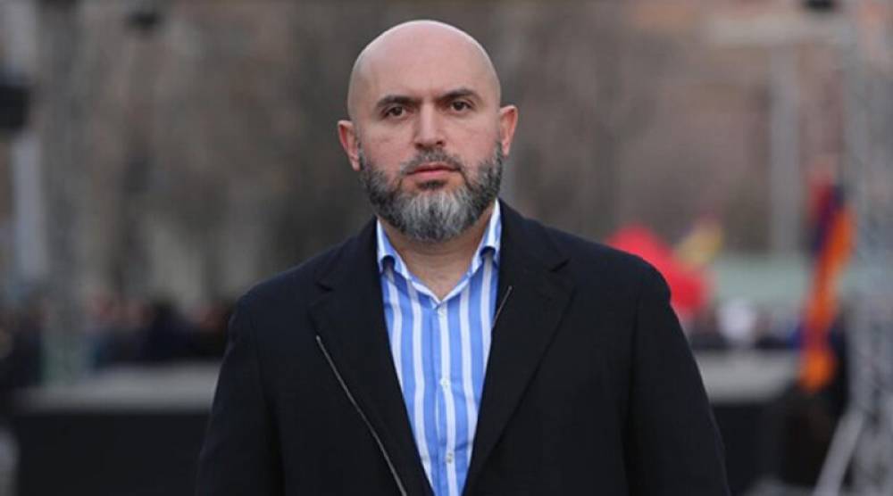 Պատասխանեք հետևյալ հանգուցային հարցերին. Արմեն Աշոտյան