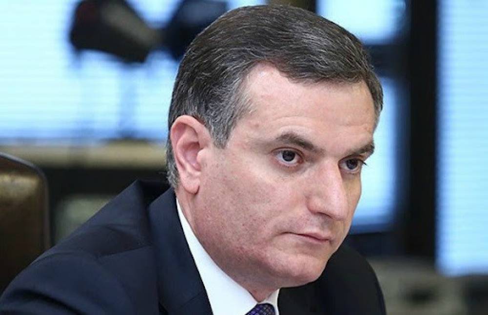 Երբ ՔՊ-ն ԱԺ-ում չէ, դահլիճից պետականակենտրոն ելույթներ են հնչում․ Զաքարյան