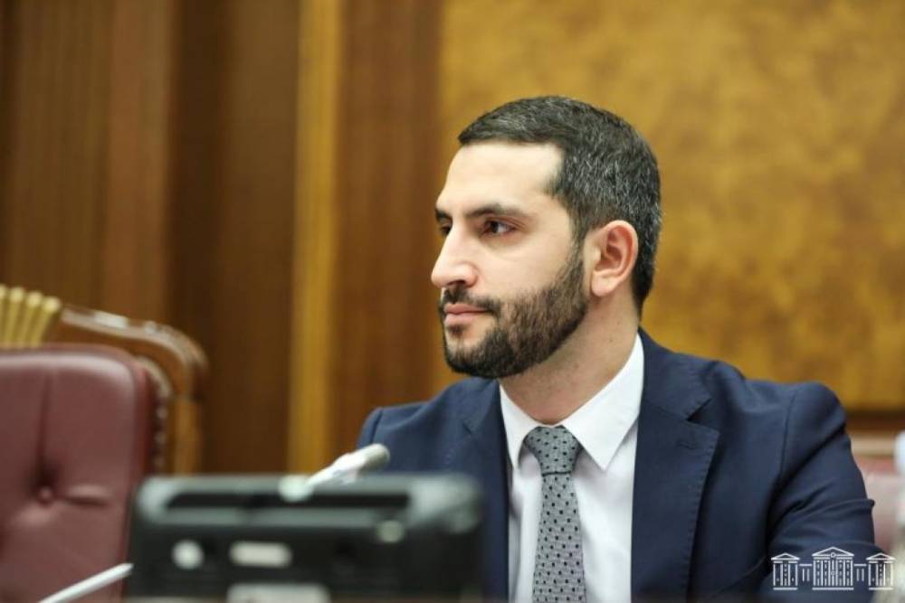 Սեփական երկրի դեմ կեղծ մատնություն անող անարժաններ. Ռուբինյանը՝ նախկին նախագահներին