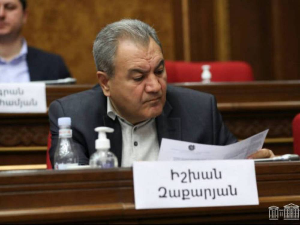 Բոյկո՞տ, թե՞ բացակայություններ. «Հրապարակ»