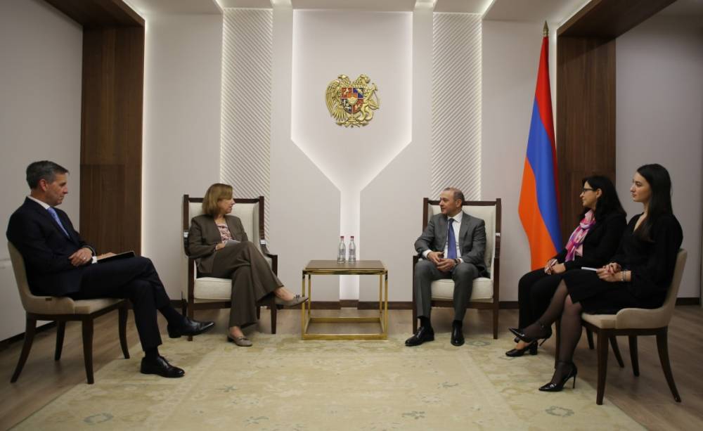 Արմեն Գրիգորյանն ու ԱՄՆ դեսպանը քննարկել են երկու երկրների միջև ստորագրված փոխըմբռնման հուշագրերի իրագործմանն ուղղված քայլերի ընթացքը
