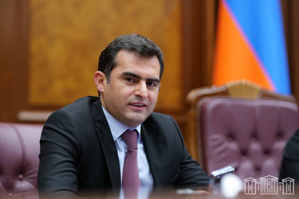 Ուրախ եմ տեղեկացնել, որ սկսում եմ ճանապարհի նոր փուլ․ Հակոբ Արշակյան