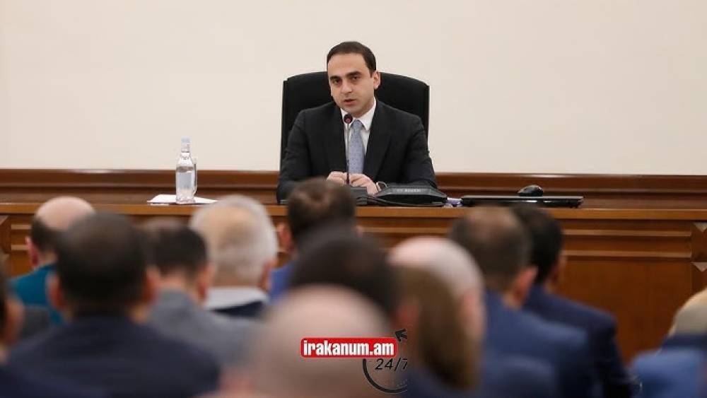 Հիմա. Երեւանի ավագանիում թեժ է. ուղիղ միացում
