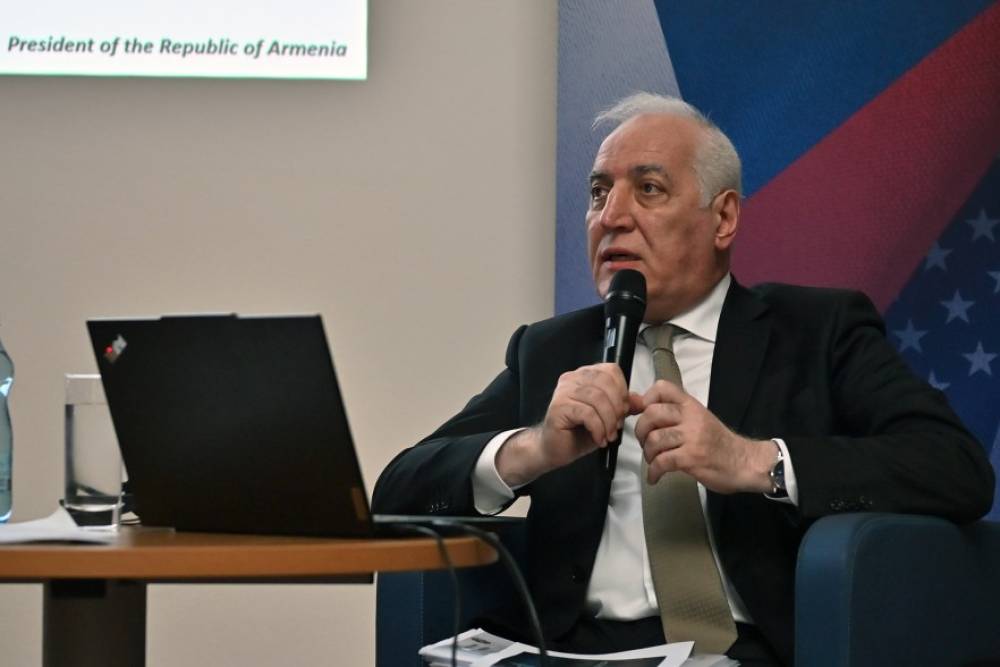 ՀՀ նախագահը 44-օրյա պատերազմի զոհերի թիվը նշել է 4800, աշխատակազմը պարզաբանել է՝ 3755