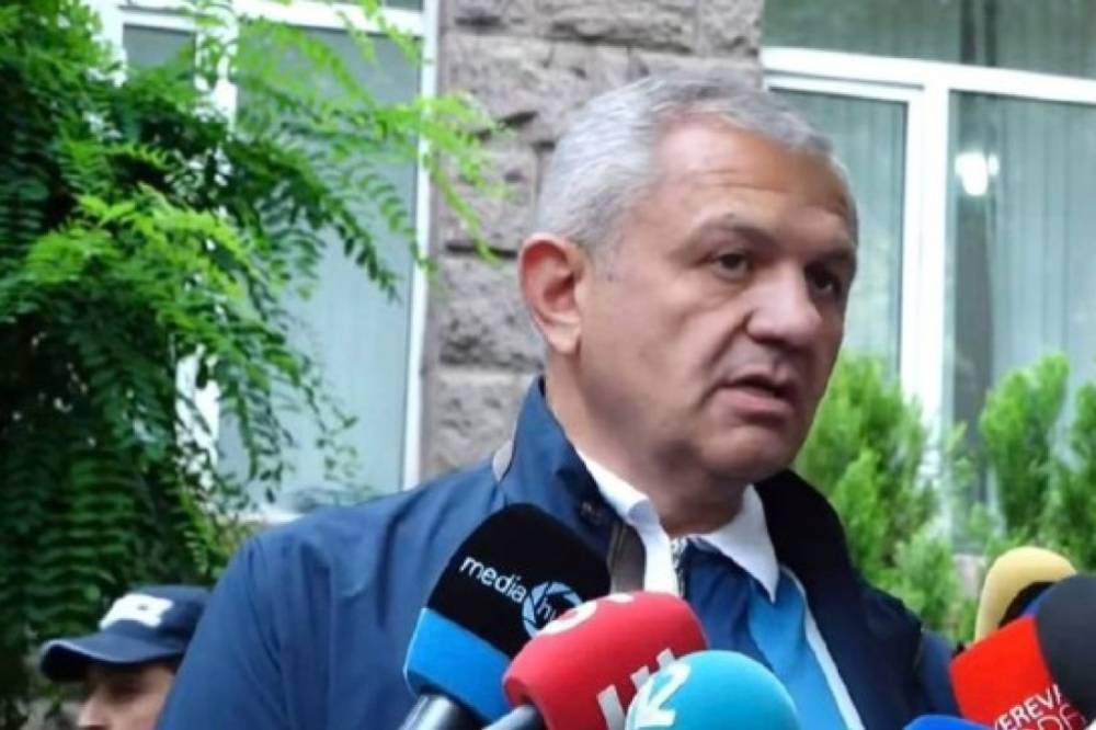 Այսօր քրեա-քաղաքական սպառնալիքների ներքո մարդիկ վախենում կամ խուսափում են նույնիսկ ավագանու անդամ դառնալու հայտ ներկայացնել․ Ասլանյան