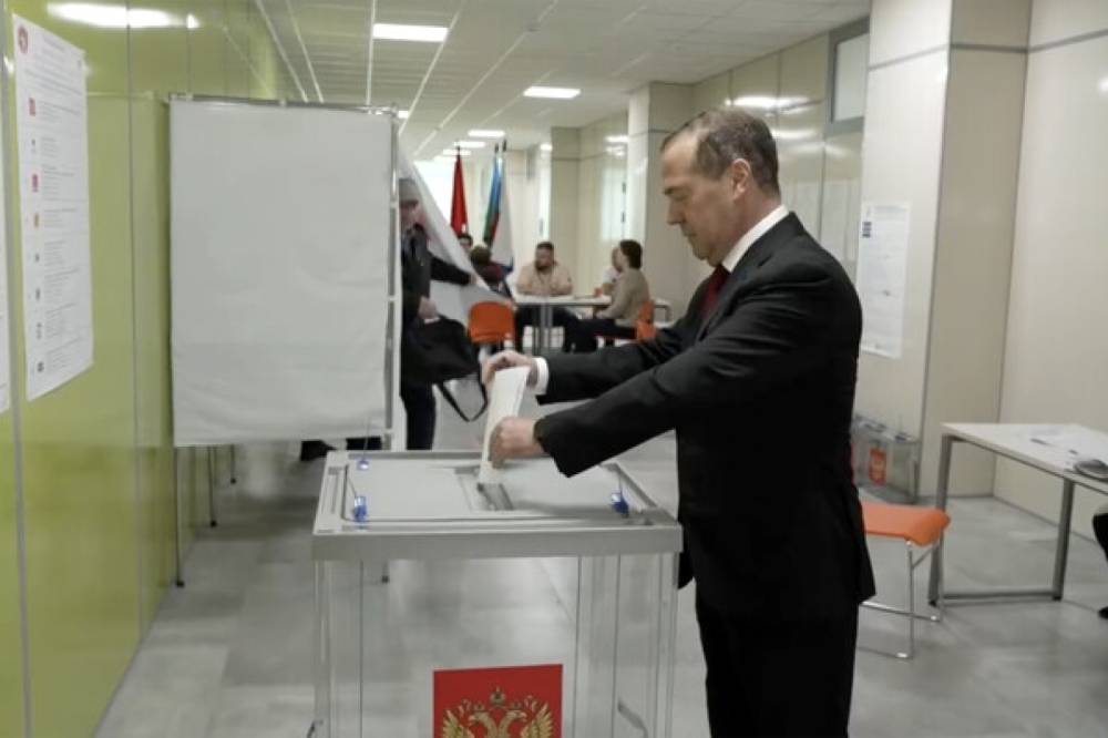 Ռուսաստանցիները, որոնք կմասնակցեն ընտրություններին, կմոտեցնեն երկրի հաղթանակը թշնամու նկատմամբ. Մեդվեդև