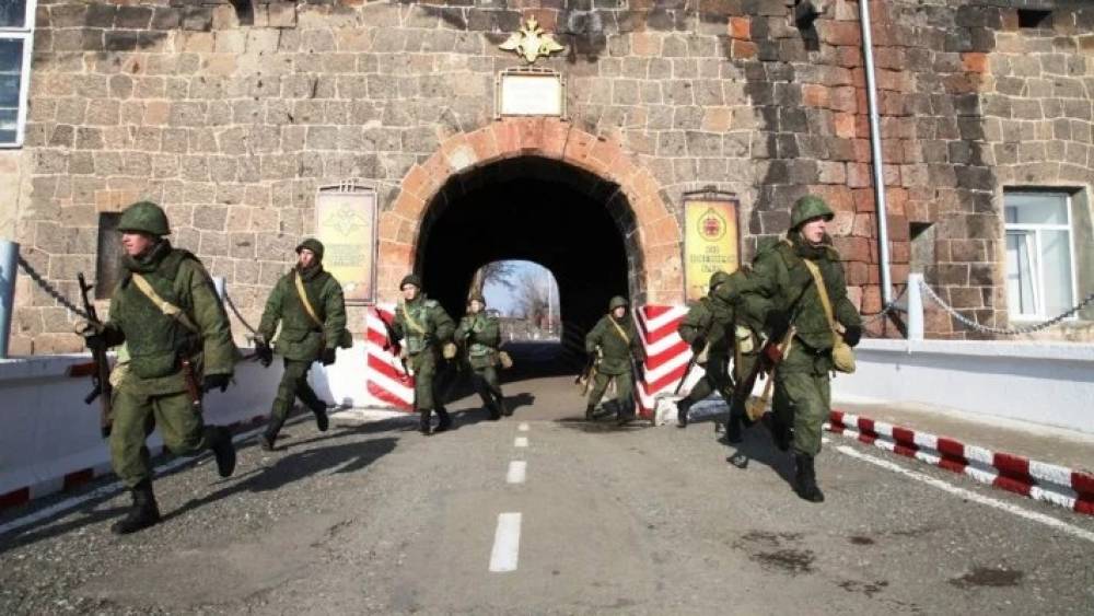 Ռազմաբազան պահեստ է․ «Հրապարակ»